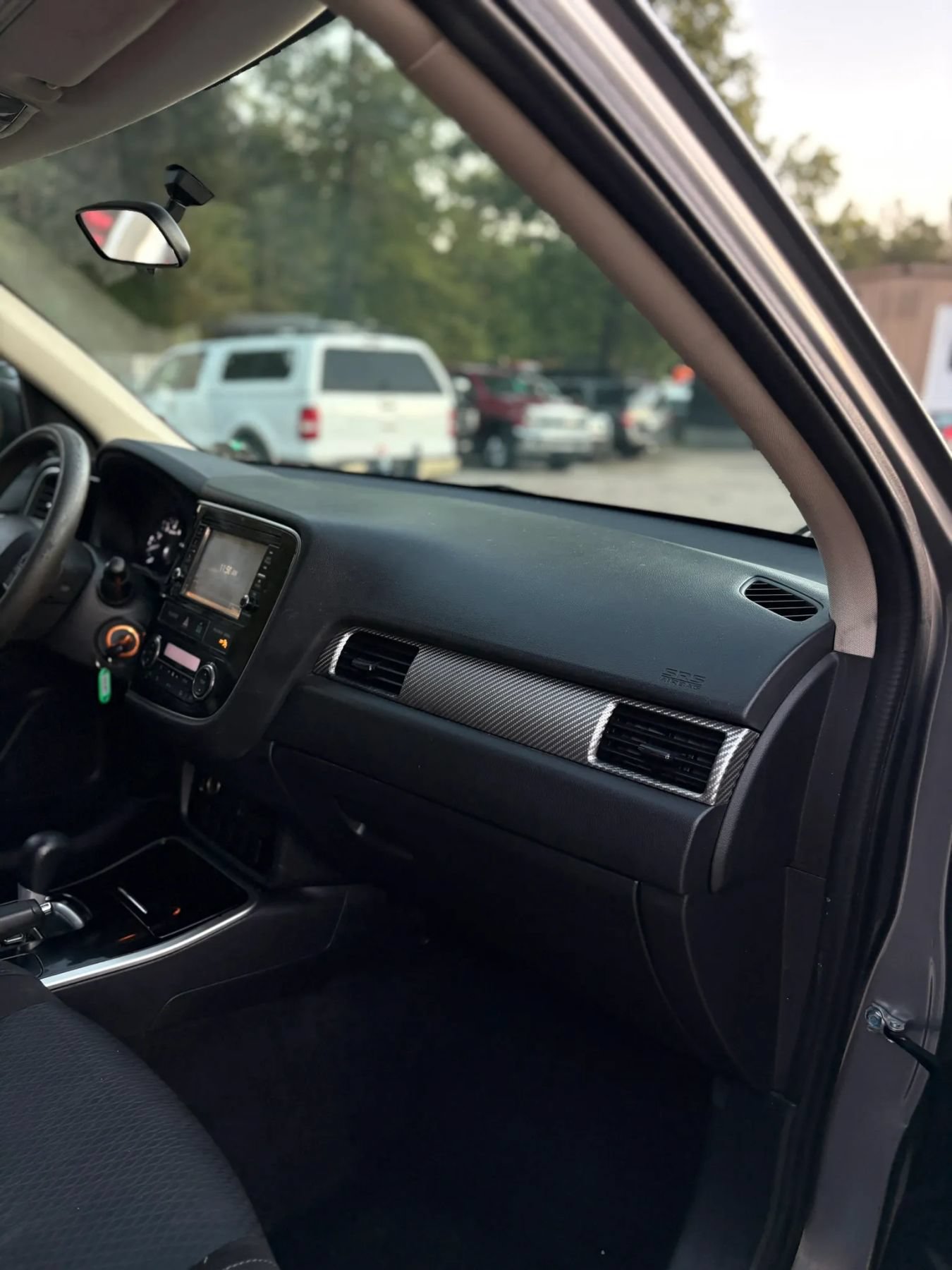 Used 2018 Mitsubishi Outlander ES AWD/4WD image 27