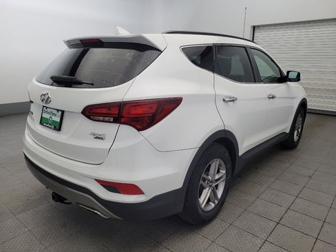 Used 2017 Hyundai Santa Fe Sport image 9