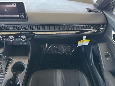 Used 2023 Honda Civic Sport image 30
