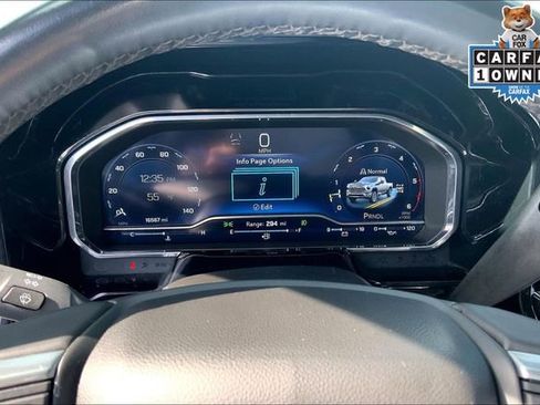 Used 2024 Chevrolet Silverado 2500 LTZ w/ LTZ Convenience Package image 20