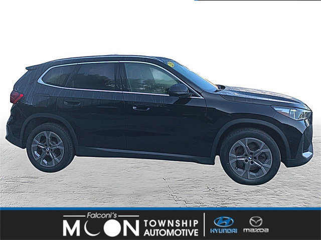 Used 2023 BMW X1 xDrive28i AWD/4WD image 1