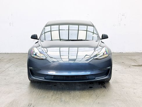 Used 2022 Tesla Model 3 Performance AWD/4WD image 2