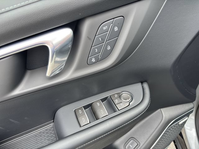 New 2026 Buick Enclave Sport Touring w/ Power Package FWD image 13