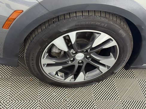 Used 2018 Buick Regal Preferred w/ Sights and Sounds Package image 12