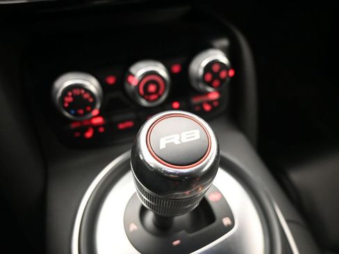 Used 2010 Audi R8 V10 image 53