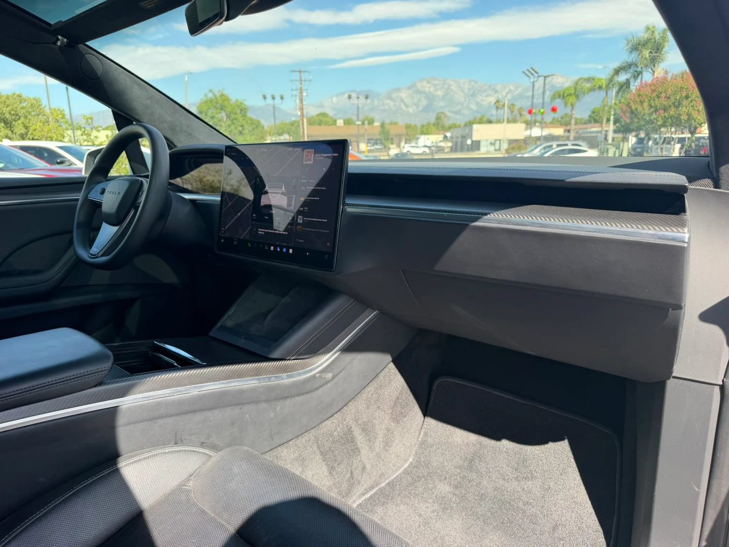 Used 2023 Tesla Model X Plaid AWD/4WD image 32
