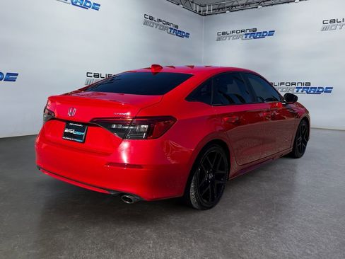 Used 2024 Honda Civic Sport image 5