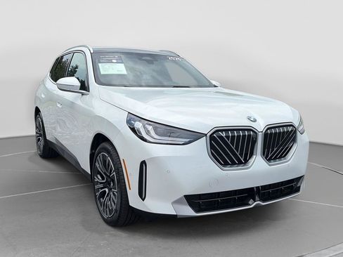 Certified 2025 BMW X3 xDrive30i w/ Premium Package AWD/4WD image 7