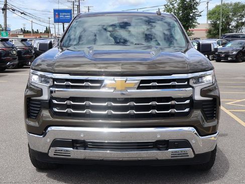Used 2023 Chevrolet Silverado 1500 LTZ AWD/4WD image 12
