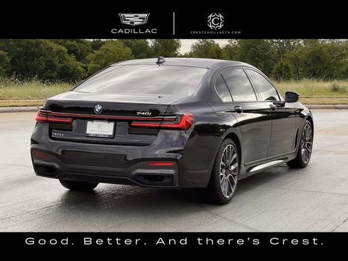 Used 2020 BMW 740i w/ M Sport Package RWD image 3