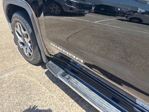 Used 2023 GMC Sierra 1500 SLT RWD image 15