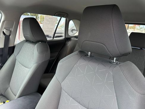 Certified 2024 Toyota RAV4 XLE AWD/4WD image 21