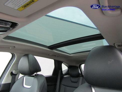 Used 2024 Hyundai Tucson Limited AWD/4WD image 5