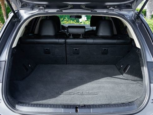 Used 2016 Lexus CT 200h w/ Accessory Package 2 FWD image 8