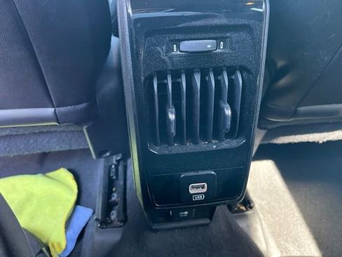 Used 2023 Jeep Compass Limited AWD/4WD image 24