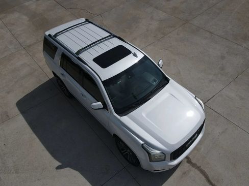 Used 2019 GMC Yukon Denali w/ Denali Ultimate Package AWD/4WD image 55