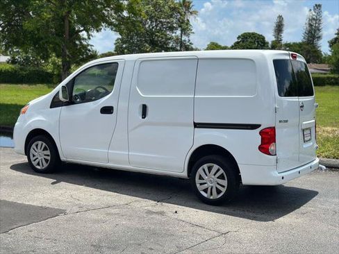 Used 2020 Nissan NV200 SV w/ Back Door Glass Package FWD image 6