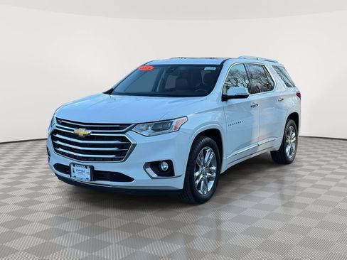 Used 2018 Chevrolet Traverse High Country image 3
