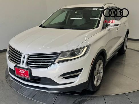 Used 2018 Lincoln MKC Premiere FWD image 3