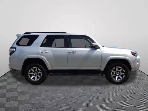 Used 2024 Toyota 4Runner TRD Off-Road Premium image 4