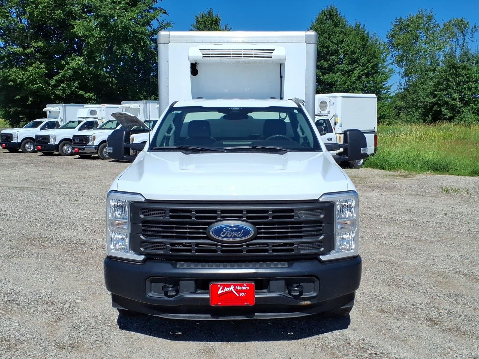 Used 2024 Ford F250 XL RWD image 9