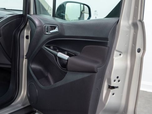 Used 2016 Ford Transit Connect XLT FWD image 15