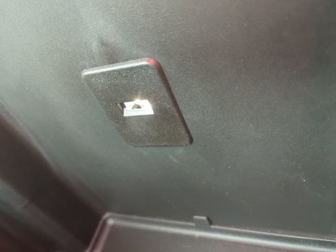 Used 2025 Chevrolet Silverado 1500 High Country w/ Z71 Off-Road Package image 48