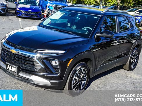 Used 2025 Chevrolet TrailBlazer LT image 15