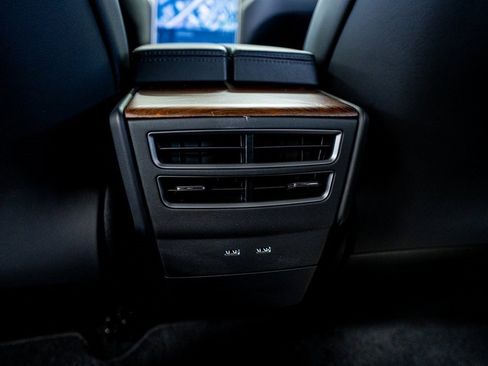 Used 2019 Tesla Model S AWD image 53