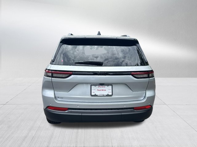 New 2026 Jeep Grand Cherokee Altitude RWD image 6