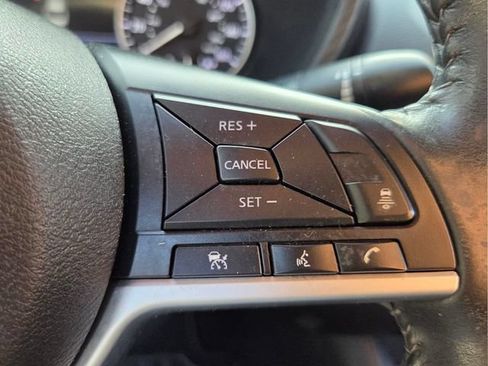 Used 2022 Nissan Sentra SV FWD image 30