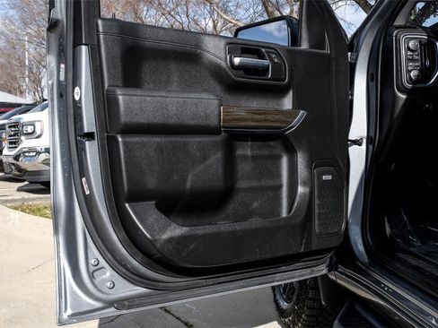 Used 2019 Chevrolet Silverado 1500 LT Trail Boss image 44