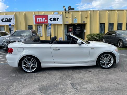 Used 2013 BMW 135i Convertible image 8