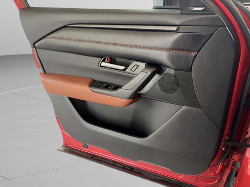 Used 2023 MAZDA CX-50 2.5 Turbo w/ Weather Package image 16