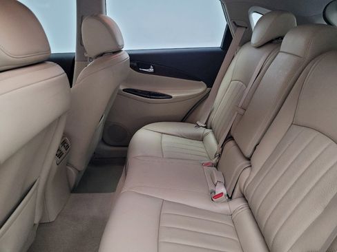 Used 2016 INFINITI QX50 Journey w/ Premium Package image 18