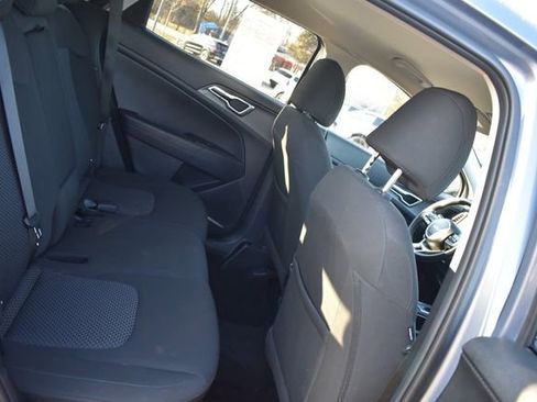 Used 2025 Kia Sportage LX image 13