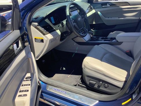Used 2017 Hyundai Sonata Limited FWD image 11