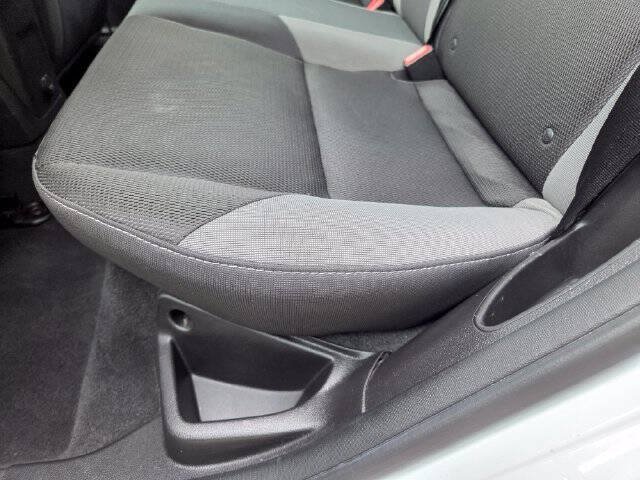 Used 2014 Ford Focus SE FWD image 37