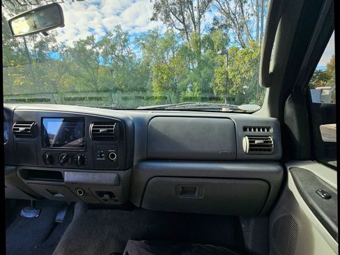 Used 2007 Ford F250 XLT RWD image 25