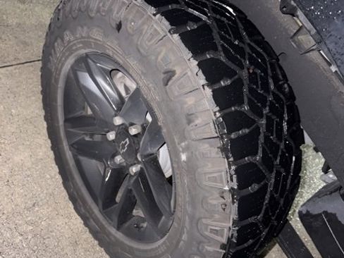 Used 2021 Chevrolet Silverado 1500 RST image 10