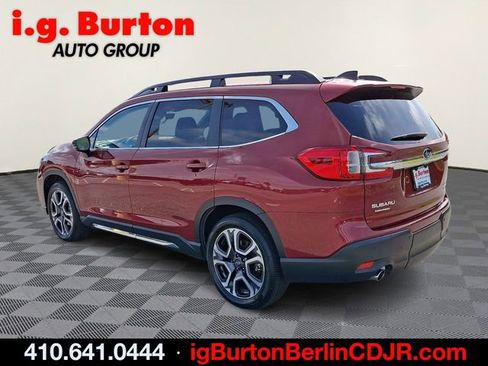 Used 2024 Subaru Ascent Limited w/ Technology Package AWD/4WD image 4