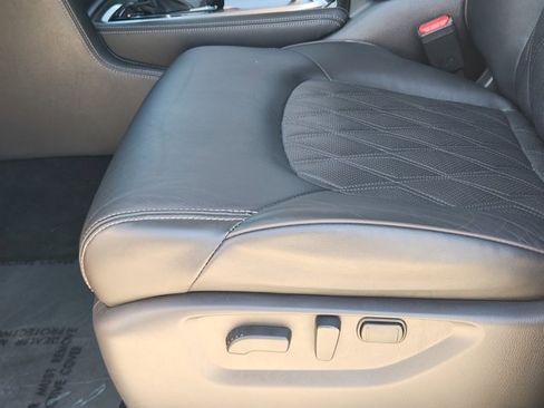 Used 2023 Nissan Armada Platinum w/ Captain's Chairs Package image 23