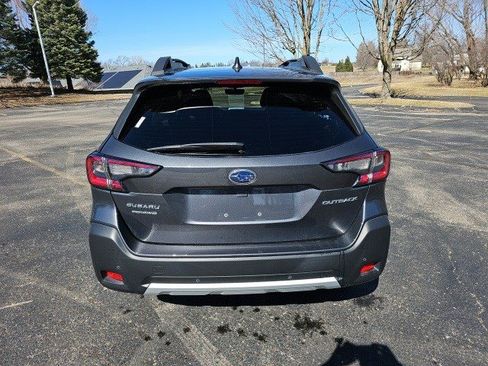 Used 2024 Subaru Outback Limited image 5