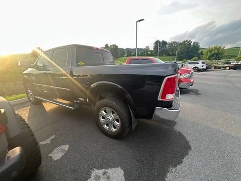 Used 2015 RAM 2500 Laramie w/ Convenience Group AWD/4WD image 18