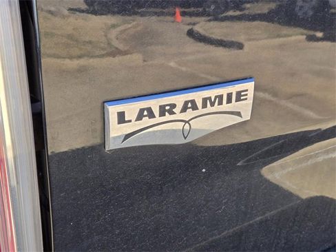 Used 2015 RAM 2500 Laramie w/ Convenience Group image 6