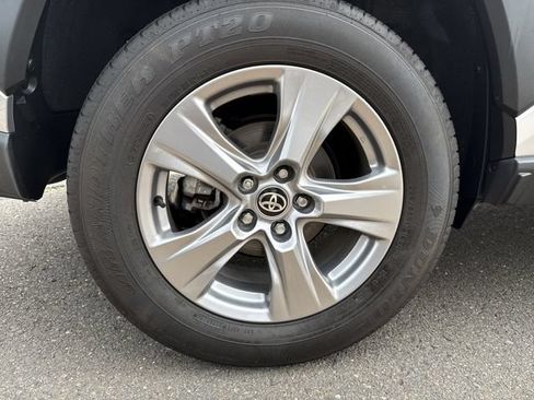 Used 2024 Toyota RAV4 XLE w/ Convenience Package AWD/4WD image 36