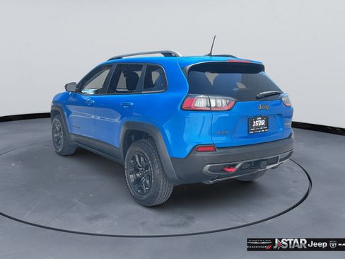 Used 2021 Jeep Cherokee Trailhawk w/ Sun, Sound & Nav Group AWD/4WD image 7