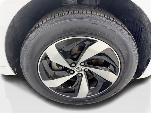 Used 2024 Jaguar F-PACE R-Dynamic S image 84