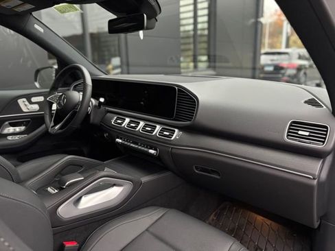Used 2025 Mercedes-Benz GLE 450 4MATIC image 72