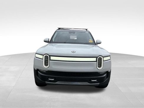 Used 2023 Rivian R1S Adventure AWD/4WD image 2